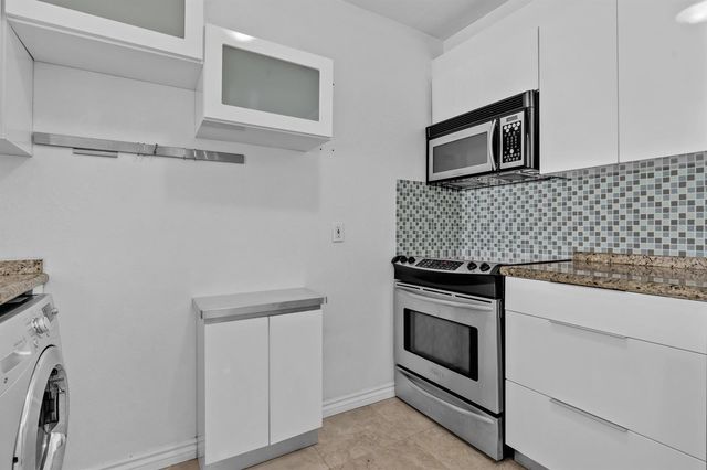 677 NE 24th Street 504, Miami, FL 33137