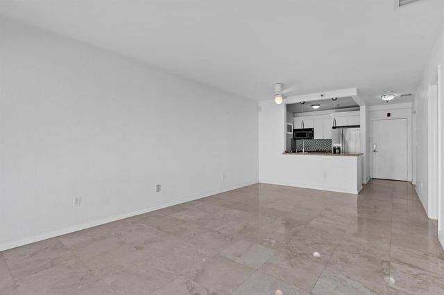 677 NE 24th Street 504, Miami, FL 33137