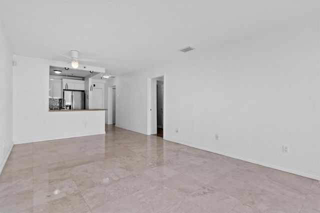 677 NE 24th Street 504, Miami, FL 33137