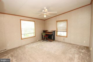 16847 LONGFELLOW CT, Hagerstown, MD 21740