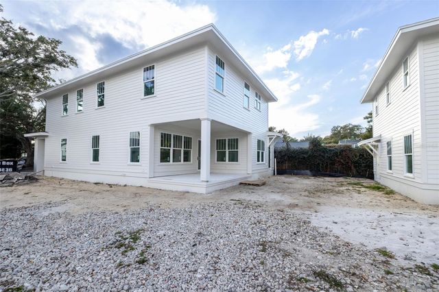 421 25TH AVENUE N, St Petersburg, FL 33704