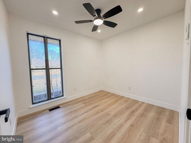 604 COBBLESTONE RD, Williamstown, NJ 08094