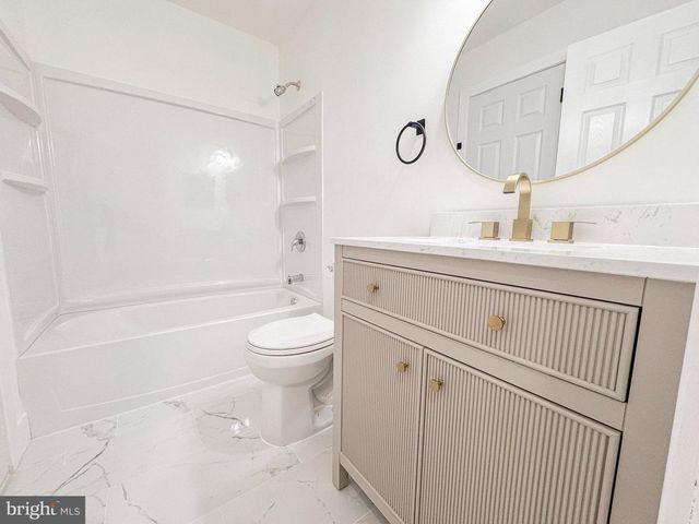 604 COBBLESTONE RD, Williamstown, NJ 08094