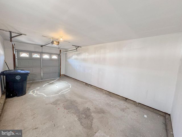 604 COBBLESTONE RD, Williamstown, NJ 08094