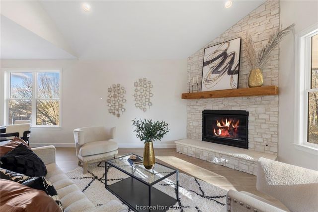 3223 Tamy Lane, Brenham, TX 77833