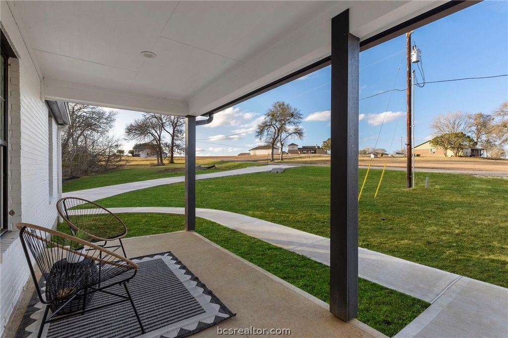 3223 Tamy Lane, Brenham, TX 77833 — photo 2