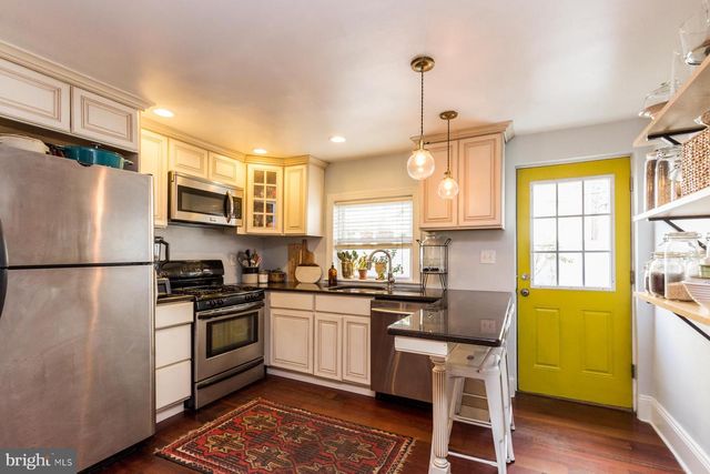 113 MERCY ST, Philadelphia, PA 19148