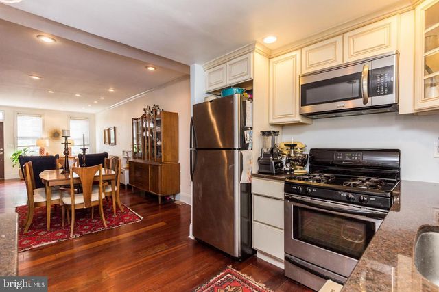 113 MERCY ST, Philadelphia, PA 19148