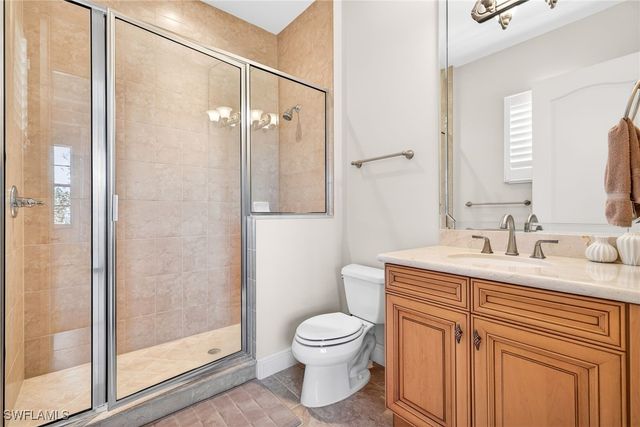 584 Avellino Isles CIR 19302, Naples, FL 34119