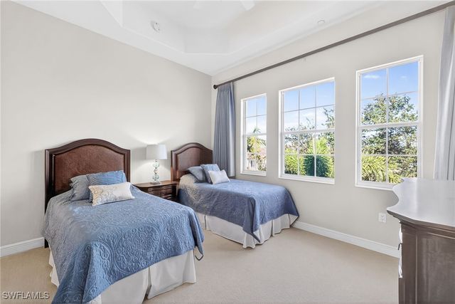 584 Avellino Isles CIR 19302, Naples, FL 34119