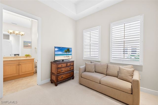 584 Avellino Isles CIR 19302, Naples, FL 34119