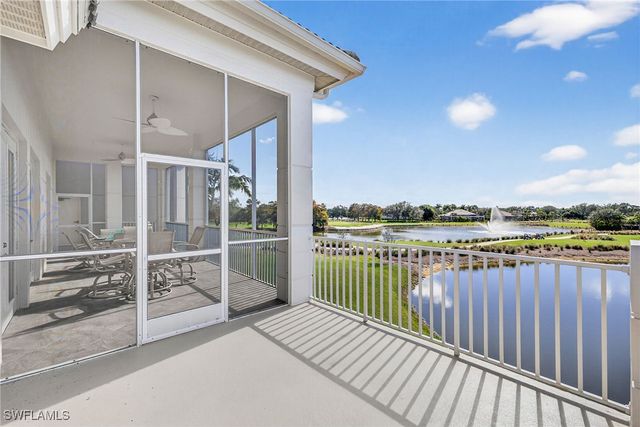 584 Avellino Isles CIR 19302, Naples, FL 34119