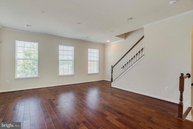 7045 BANBURY DR, Hanover, MD 21076