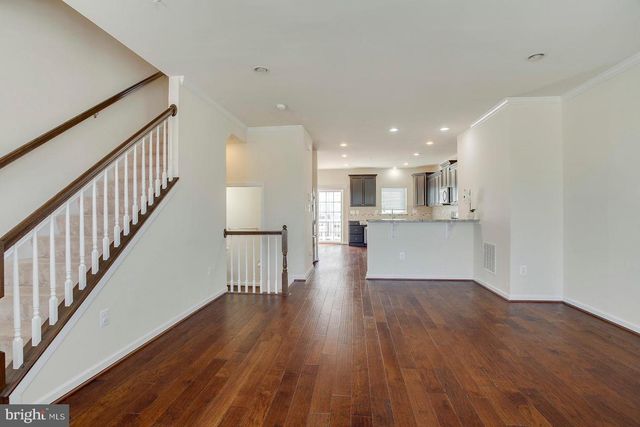 7045 BANBURY DR, Hanover, MD 21076