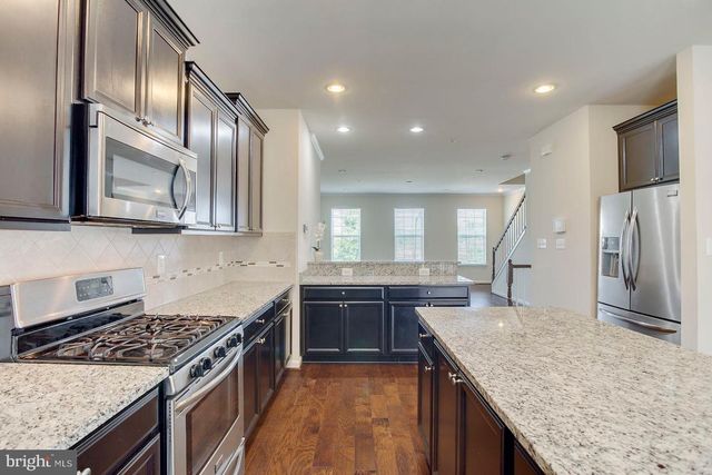 7045 BANBURY DR, Hanover, MD 21076