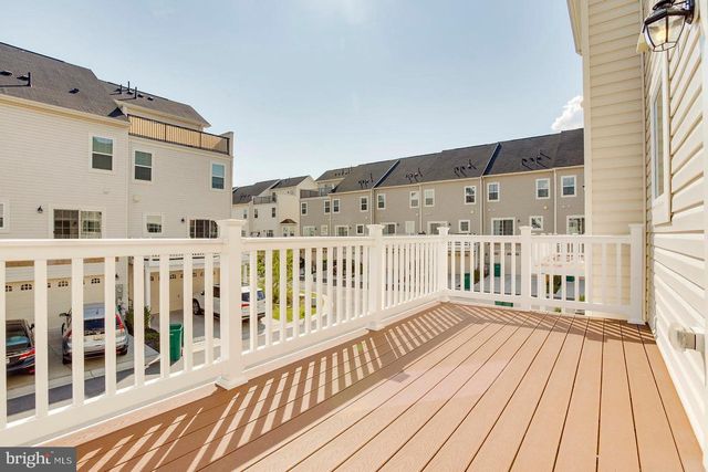 7045 BANBURY DR, Hanover, MD 21076