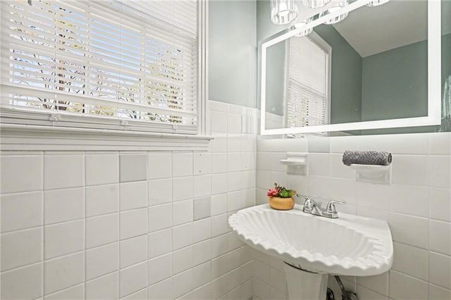 3055 Orbit Circle, Ellenwood, GA 30294