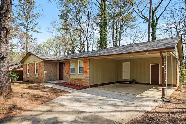 3055 Orbit Circle, Ellenwood, GA 30294