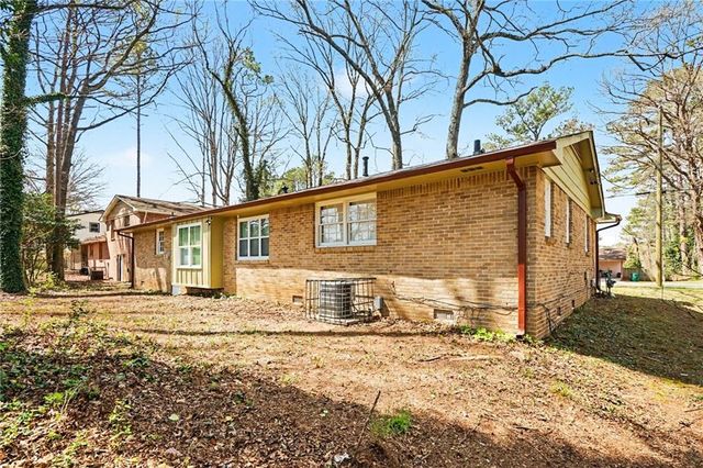 3055 Orbit Circle, Ellenwood, GA 30294