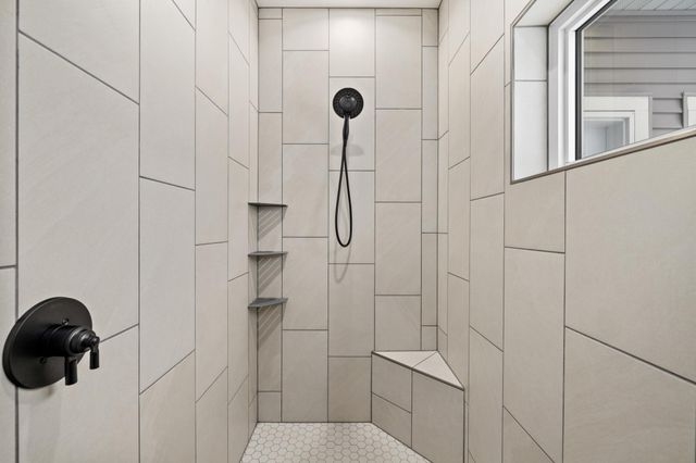 3165 66th Avenue S, Fargo, ND 58104