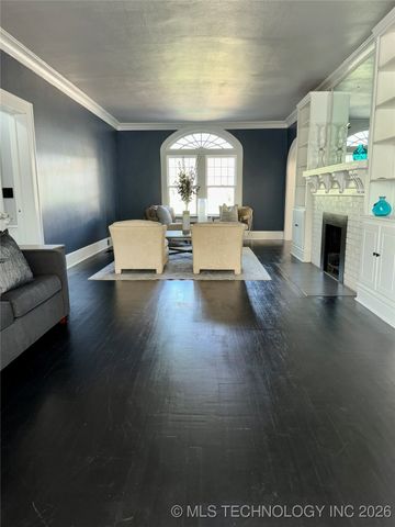 214 E Street SW, Ardmore, OK 73401