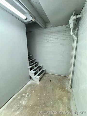 214 E Street SW, Ardmore, OK 73401