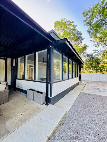 214 E Street SW, Ardmore, OK 73401