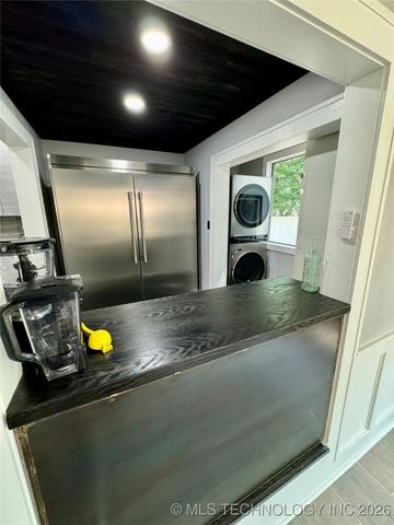 214 E Street SW, Ardmore, OK 73401