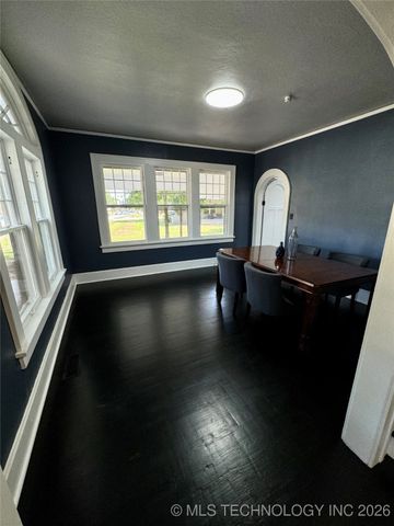 214 E Street SW, Ardmore, OK 73401