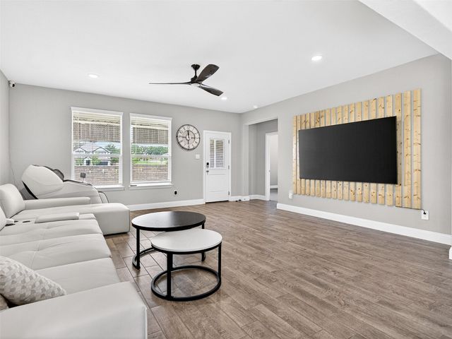 2504 Wren Lane, Denton, TX 76205