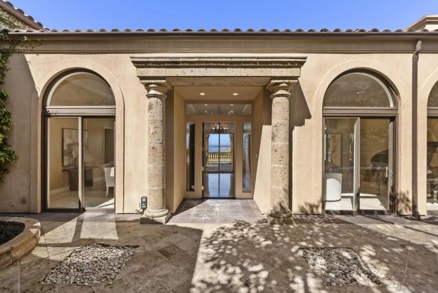 2302 Rue Adriane, La Jolla, CA 92037