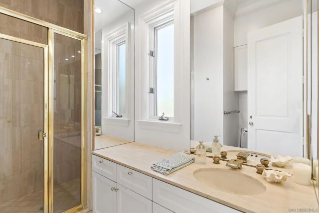 2302 Rue Adriane, La Jolla, CA 92037