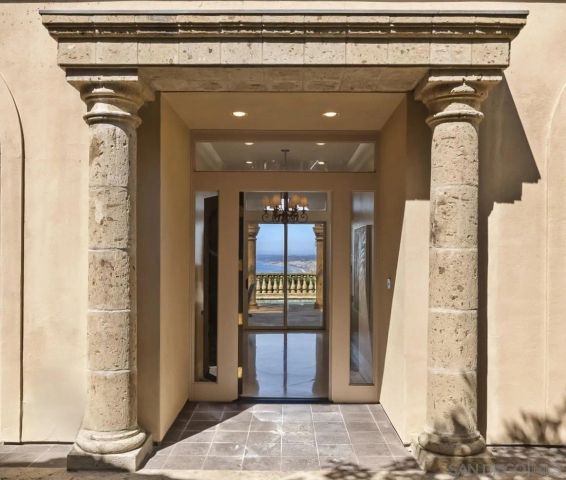 2302 Rue Adriane, La Jolla, CA 92037