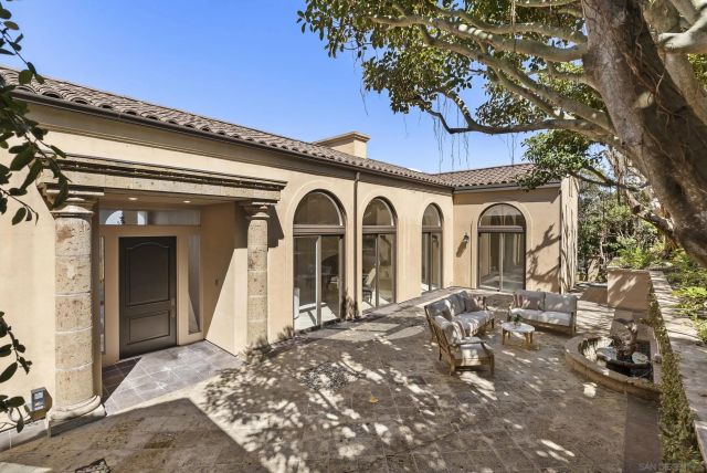 2302 Rue Adriane, La Jolla, CA 92037