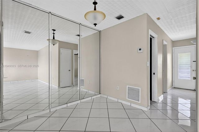 16750 NE 14th Ave 310, Miami, FL 33162