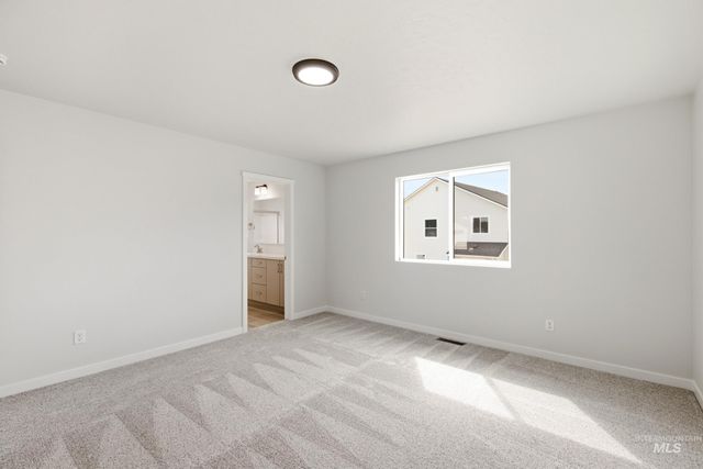 1763 Gyrfalcon St, Middleton, ID 83644
