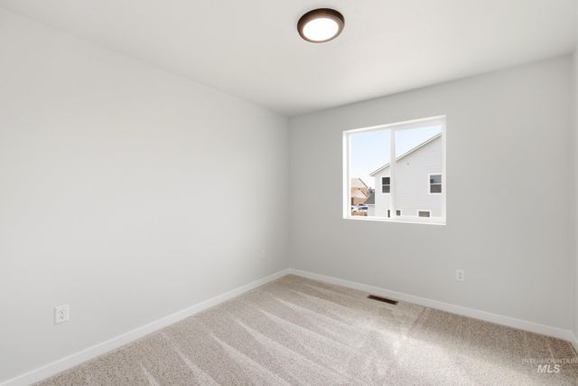 1763 Gyrfalcon St, Middleton, ID 83644
