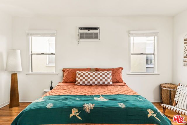 329 S Reeves Drive, Beverly Hills, CA 90212