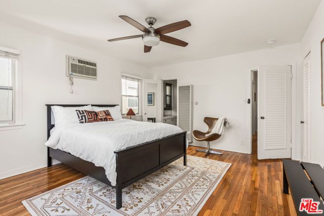 329 S Reeves Drive, Beverly Hills, CA 90212