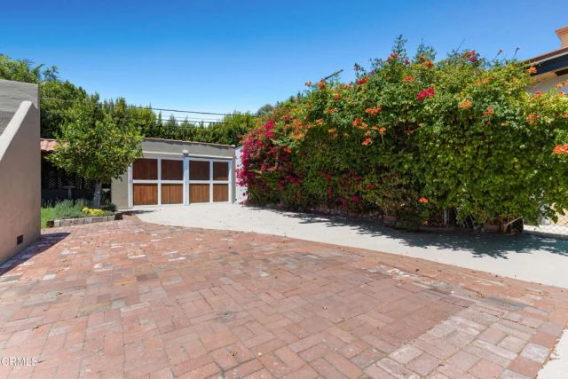 4725 Ambrose Avenue, Los Angeles, CA 90027