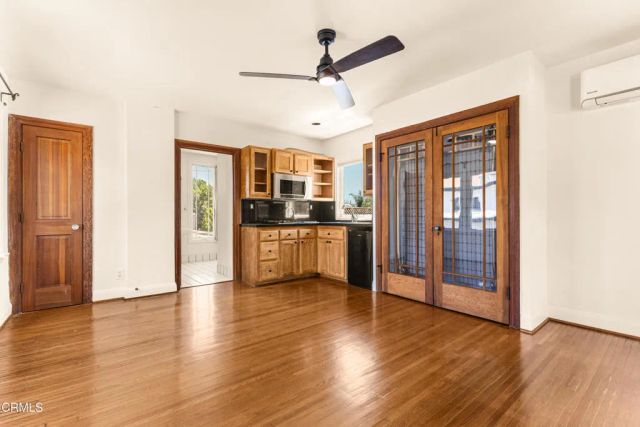 4725 Ambrose Avenue, Los Angeles, CA 90027