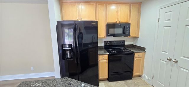 2380 Del Mar 308, Corona, CA 92882