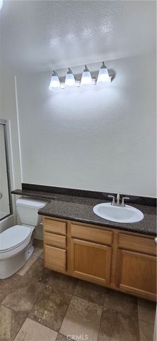 2380 Del Mar 308, Corona, CA 92882