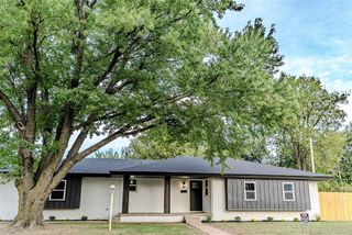 4700 Elmview Drive, Del City, OK 73115