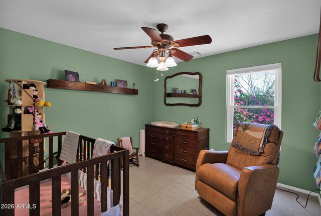 9040 N 14TH Place, Phoenix, AZ 85020