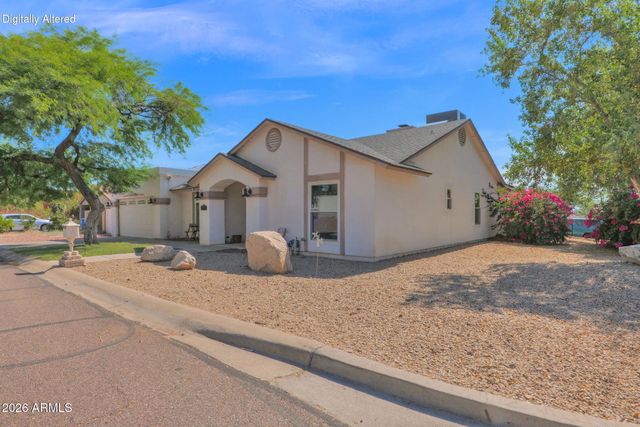 9040 N 14TH Place, Phoenix, AZ 85020