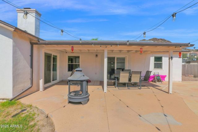 9040 N 14TH Place, Phoenix, AZ 85020