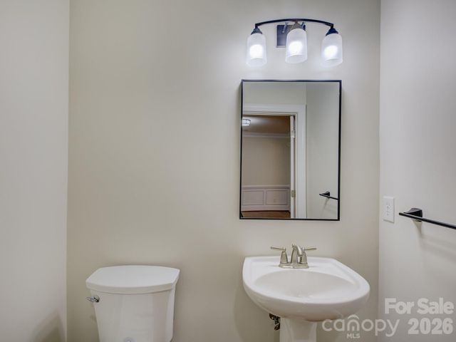 606 Crosswater Lane, Fort Mill, SC 29708