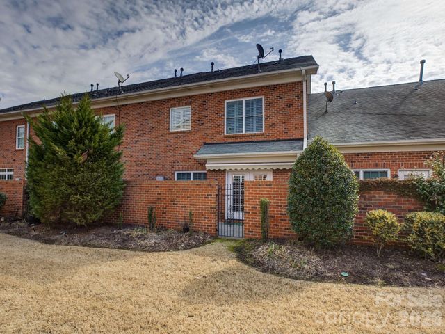 606 Crosswater Lane, Fort Mill, SC 29708