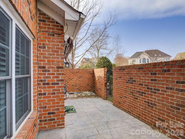 606 Crosswater Lane, Fort Mill, SC 29708